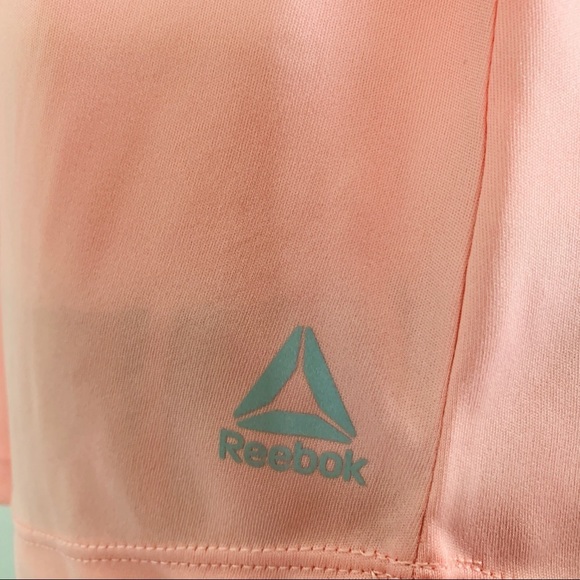 Reebok Woman’s Sport peach Top L - Picture 6 of 8
